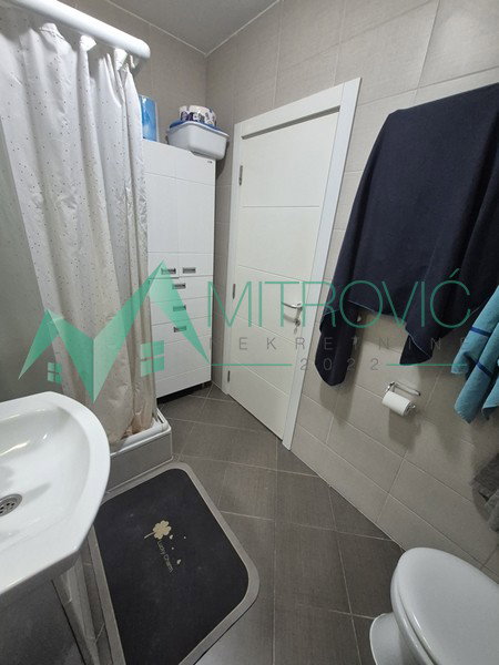 Dvoiposoban stan na prodaju, Bulevar Patrijarha Pavla, Novi Sad, 60m², 191.580 €