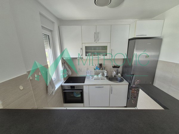 Dvoiposoban stan na prodaju, Bulevar Patrijarha Pavla, Novi Sad, 60m², 191.580 €