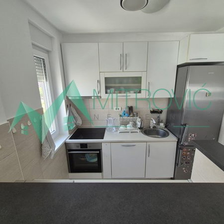 Dvoiposoban stan na prodaju, Bulevar Patrijarha Pavla, Novi Sad, 60m², 191.580 €