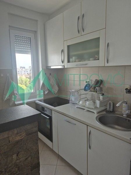 Dvoiposoban stan na prodaju, Bulevar Patrijarha Pavla, Novi Sad, 60m², 191.580 €