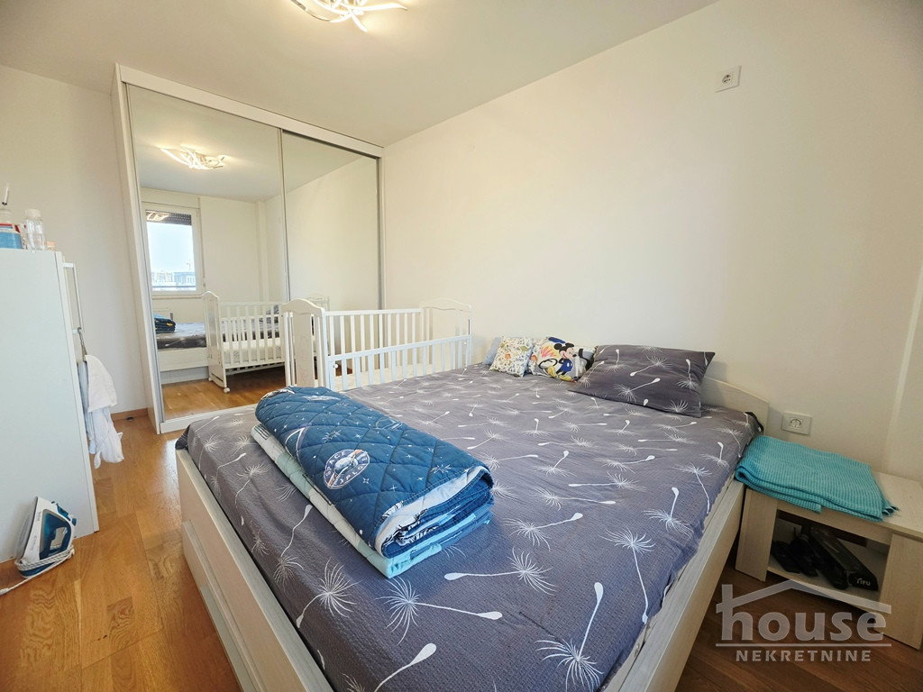 Dvoiposoban stan na prodaju, Bulevar Patrijarha Pavla, Novi Sad, 82m², 230.000 €