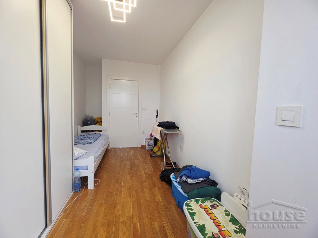 Dvoiposoban stan na prodaju, Bulevar Patrijarha Pavla, Novi Sad, 82m², 230.000 €