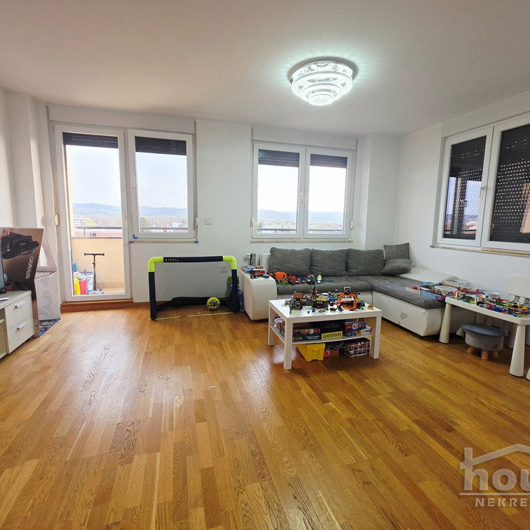 Stan Prodaja Novi Sad  82 m2