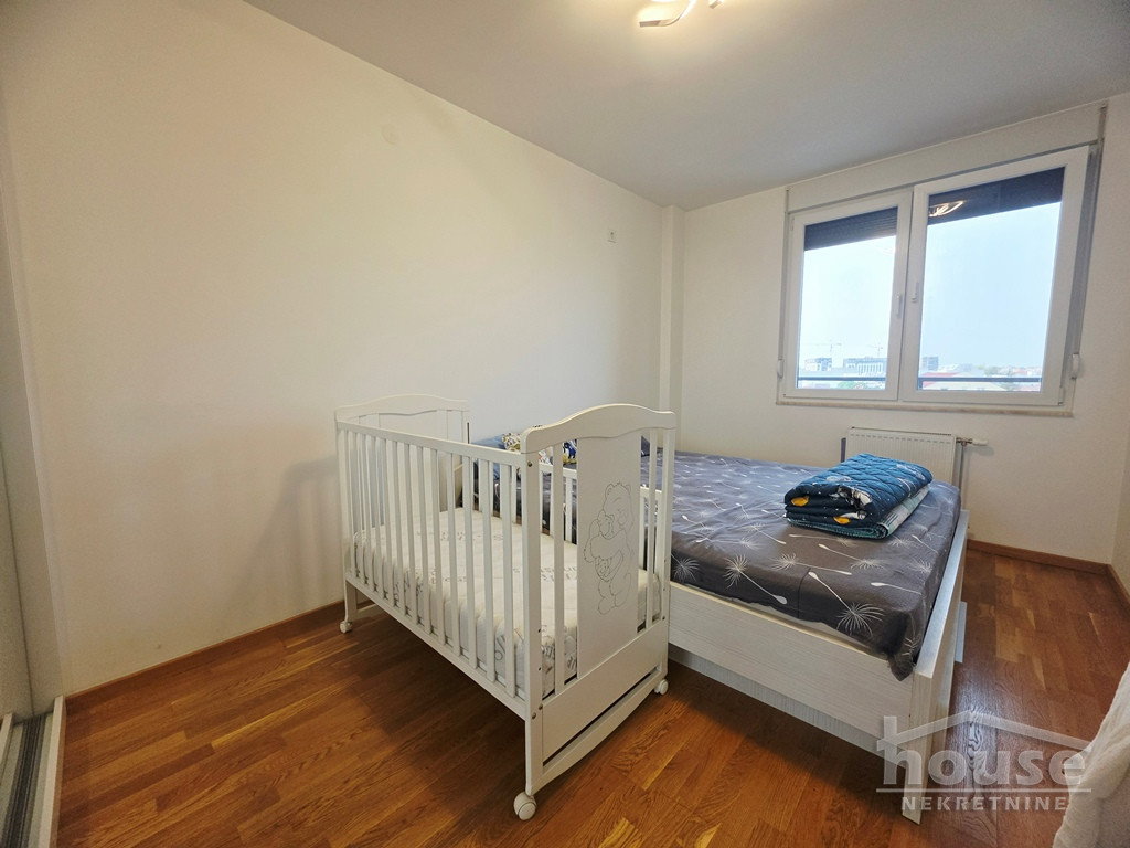 Stan Prodaja Novi Sad  82 m2
