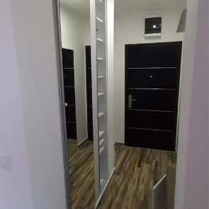 Dvoiposoban stan na prodaju, Centar, Novi Sad, 48m², 2. sprat, 185.400 €