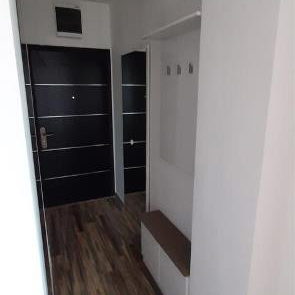 Dvoiposoban stan na prodaju, Centar, Novi Sad, 48m², 2. sprat, 185.400 €