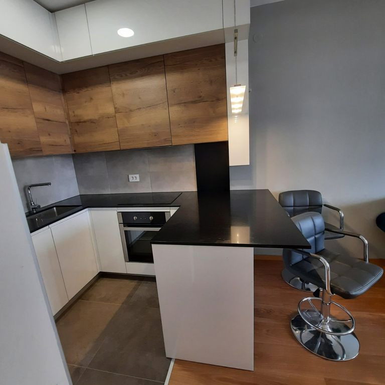 Dvoiposoban stan na prodaju, Centar, Novi Sad, 49m², 1. sprat, 250.000 €