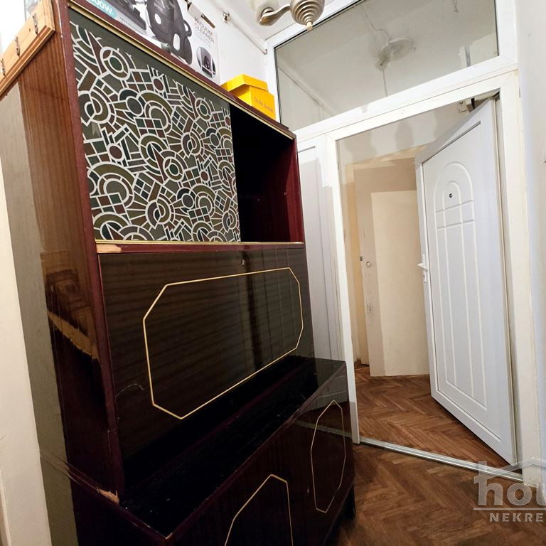 Dvoiposoban stan na prodaju, Centar, Novi Sad, 74m², 168.000 €