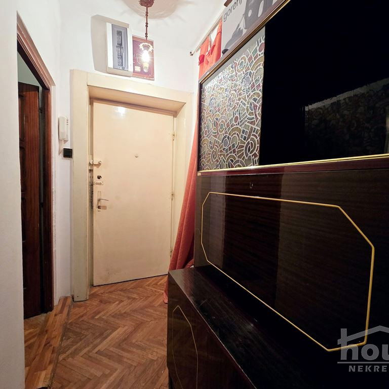 Dvoiposoban stan na prodaju, Centar, Novi Sad, 74m², 168.000 €