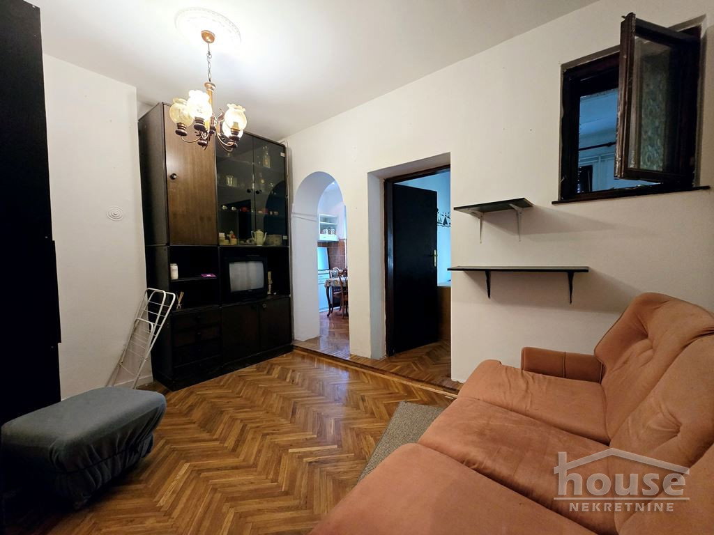 Dvoiposoban stan na prodaju, Centar, Novi Sad, 74m², 168.000 €