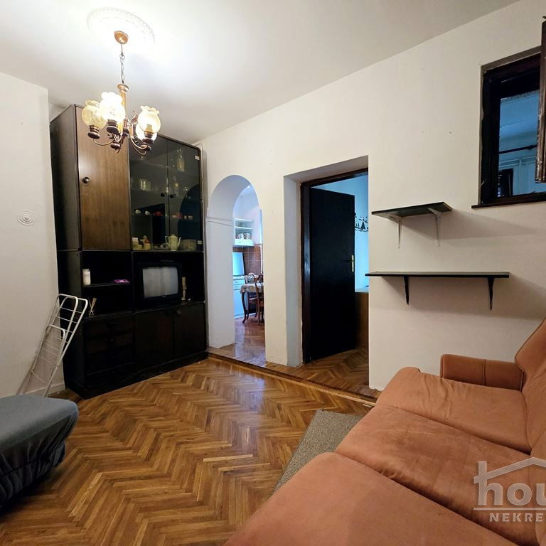 Dvoiposoban stan na prodaju, Centar, Novi Sad, 74m², 168.000 €