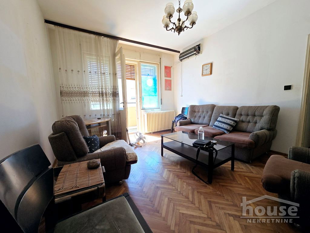 Stan Prodaja Novi Sad  74 m2