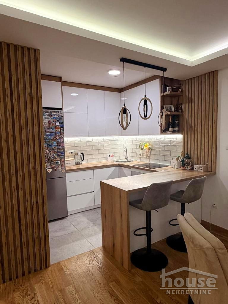 Dvoiposoban stan na prodaju, Detelinara, Novi Sad, 67m², 2. sprat, 238.000 €