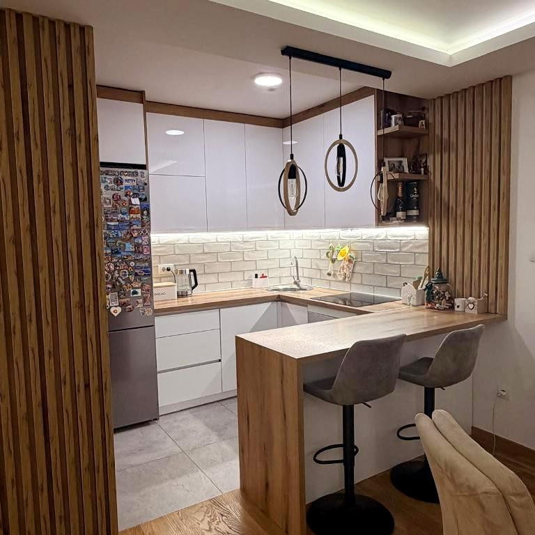 Dvoiposoban stan na prodaju, Detelinara, Novi Sad, 67m², 2. sprat, 238.000 €