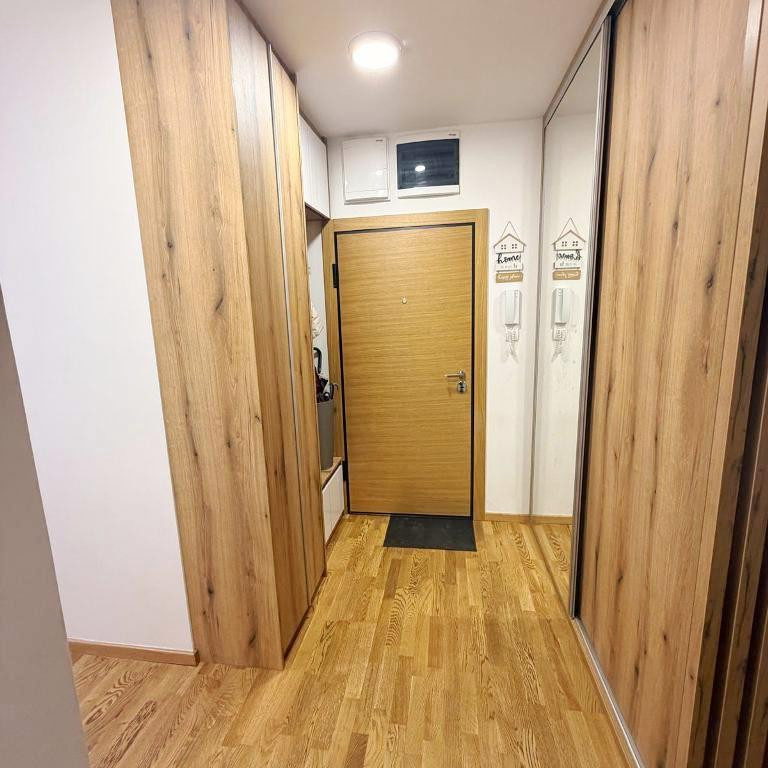 Dvoiposoban stan na prodaju, Detelinara, Novi Sad, 67m², 2. sprat, 238.000 €