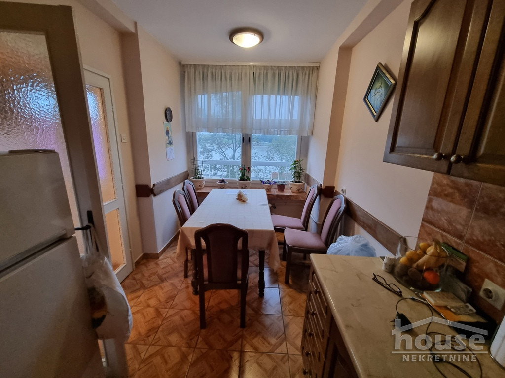 Dvoiposoban stan na prodaju, Kej, Novi Sad, 70m², 252.350 €