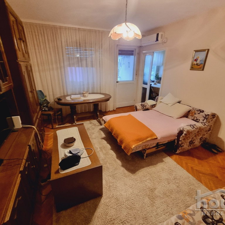 Stan Prodaja Novi Sad  70 m2