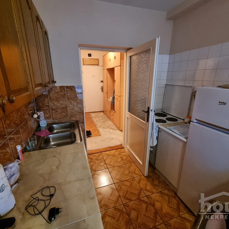 Dvoiposoban stan na prodaju, Kej, Novi Sad, 70m², 252.350 €