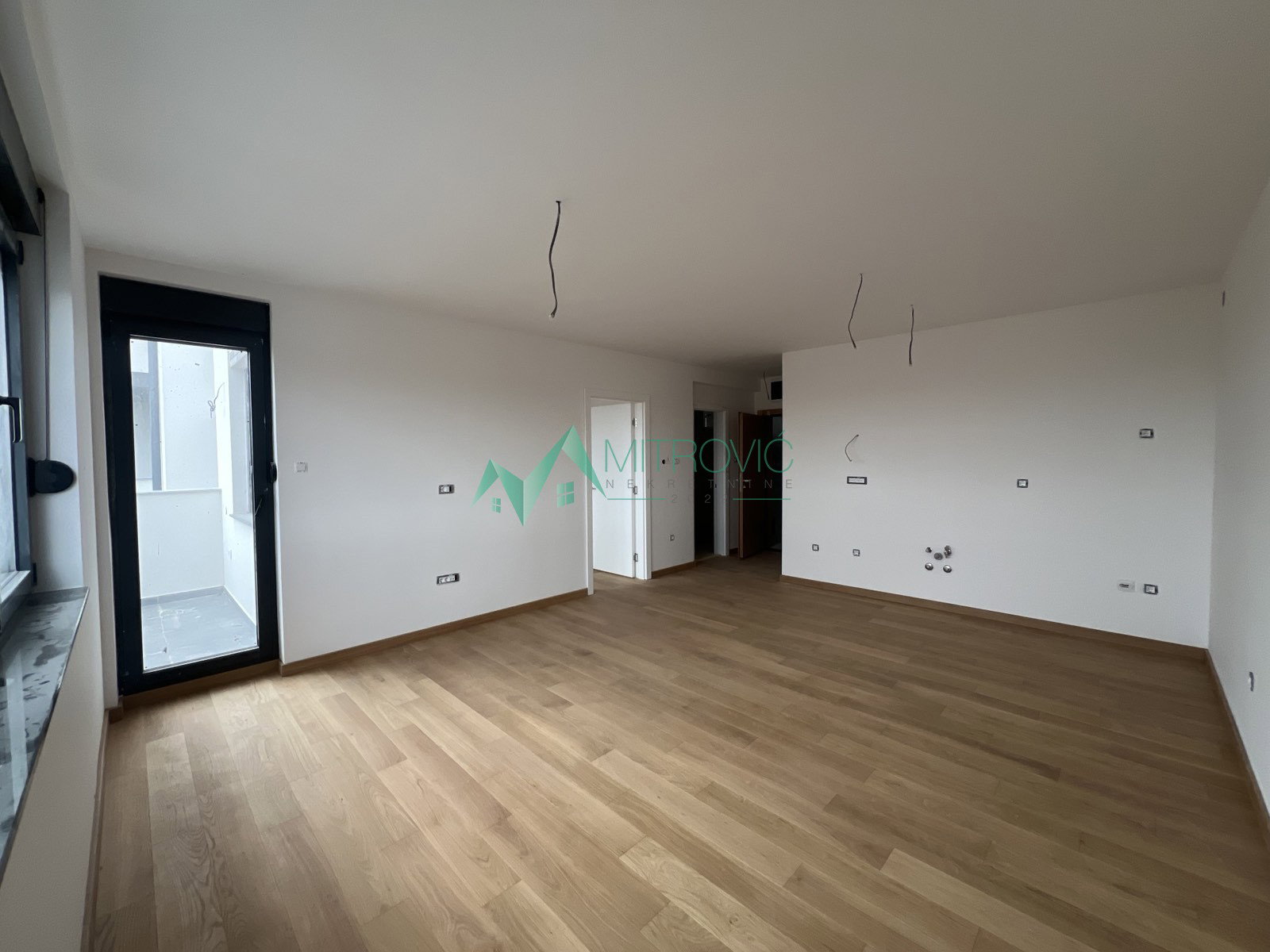 stanovi-2-5-re-miSeluk-1003425-7uh0g Dvoiposoban stan na prodaju, Sremska Kamenica, Novi Sad, 55m², 166.000 €