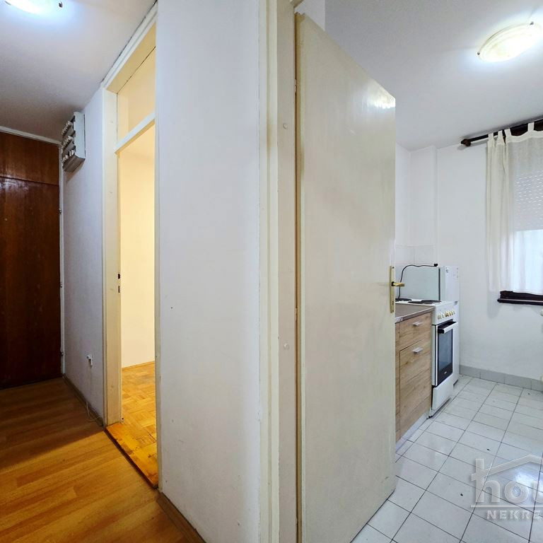 Stan Prodaja Novi Sad  58 m2