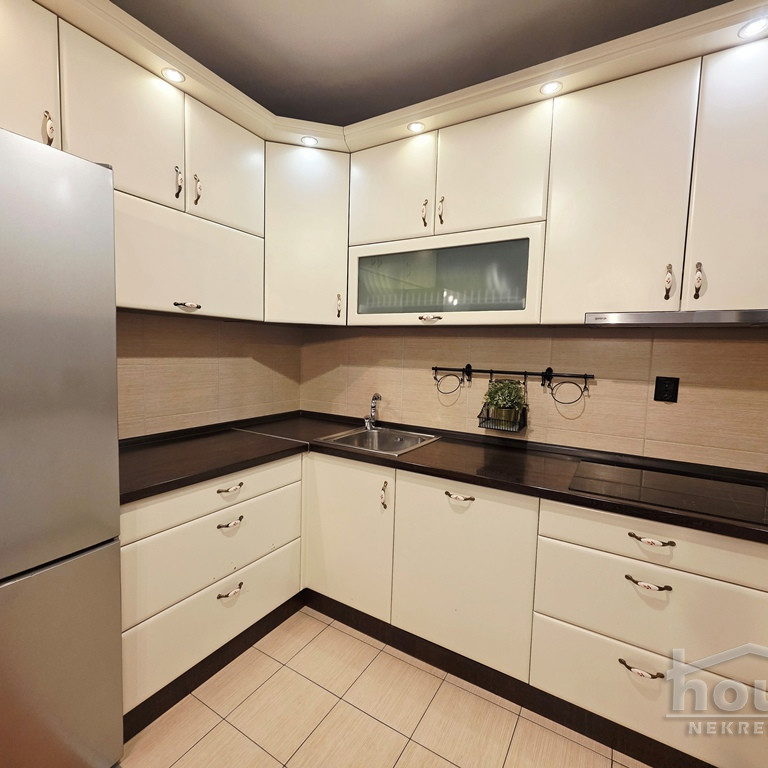 Stan Prodaja Novi Sad  62 m2