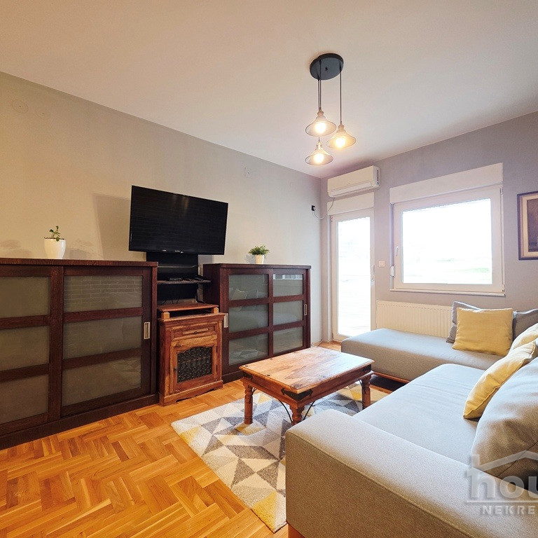 Stan Prodaja Novi Sad  62 m2