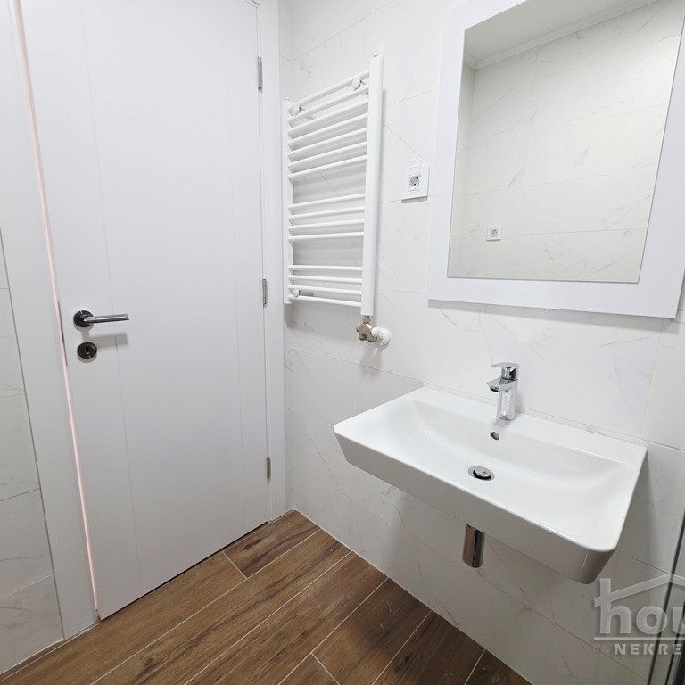 Dvoiposoban stan na prodaju, Nova Detelinara, Novi Sad, 58m², 2. sprat, 191.400 €