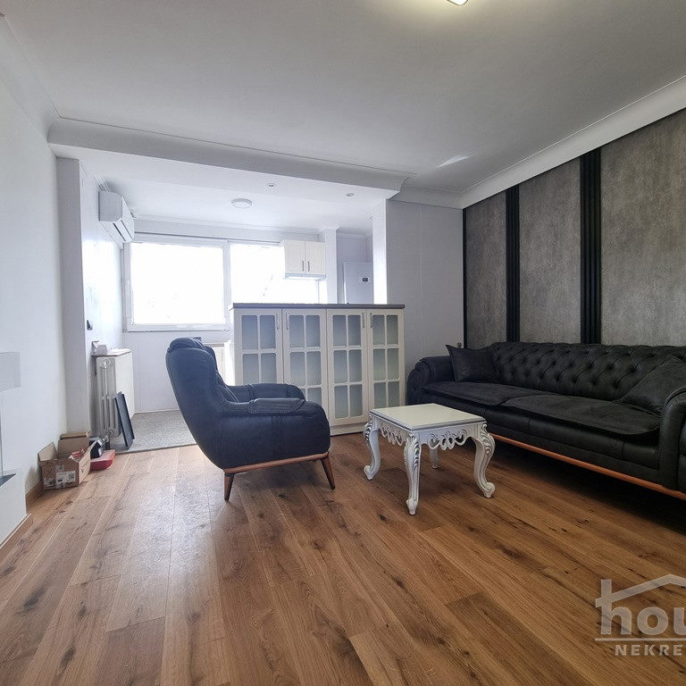 Stan Prodaja Novi Sad  74 m2