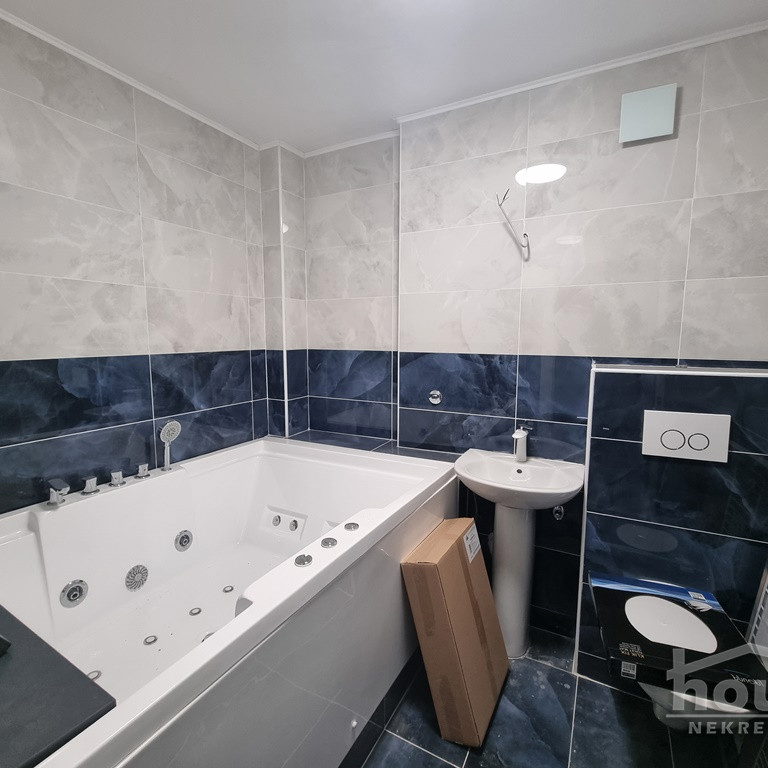 Stan Prodaja Novi Sad  74 m2