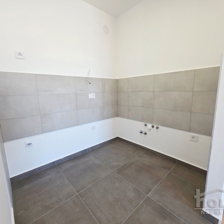 Stan Prodaja Novi Sad  55 m2