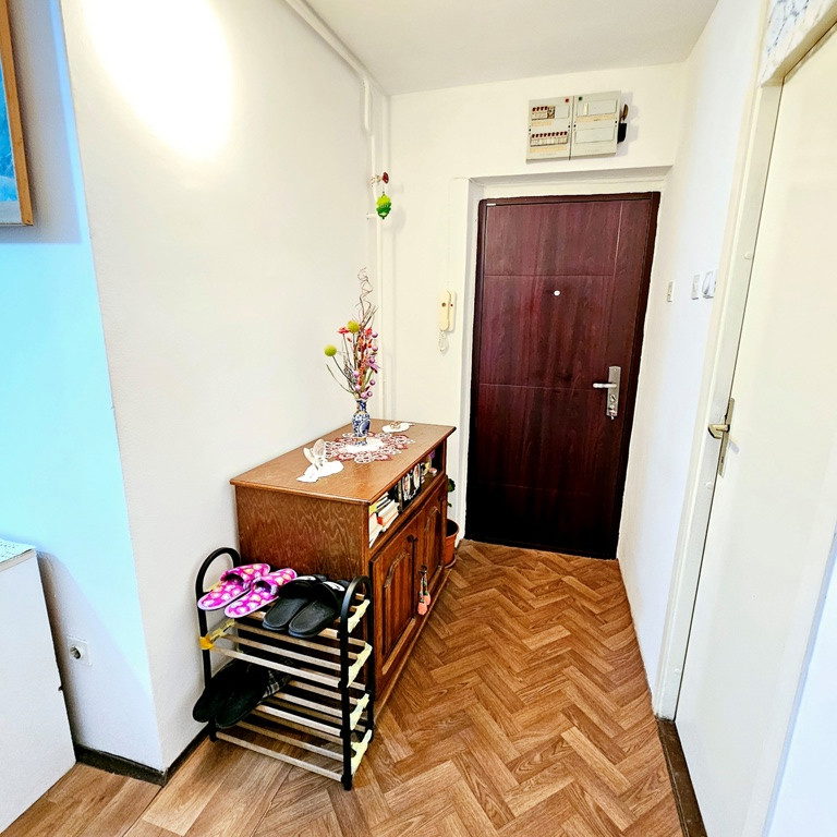Trosoban stan na prodaju, Novo Naselje, Novi Sad, 69m², 168.000 €