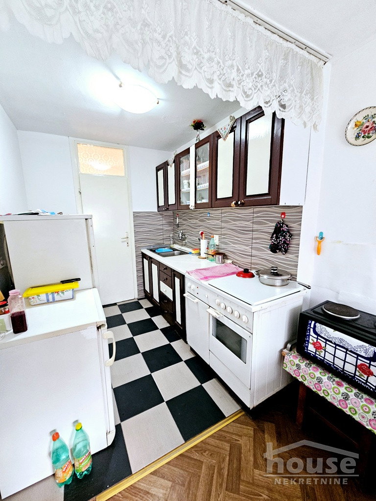Trosoban stan na prodaju, Novo Naselje, Novi Sad, 69m², 168.000 €