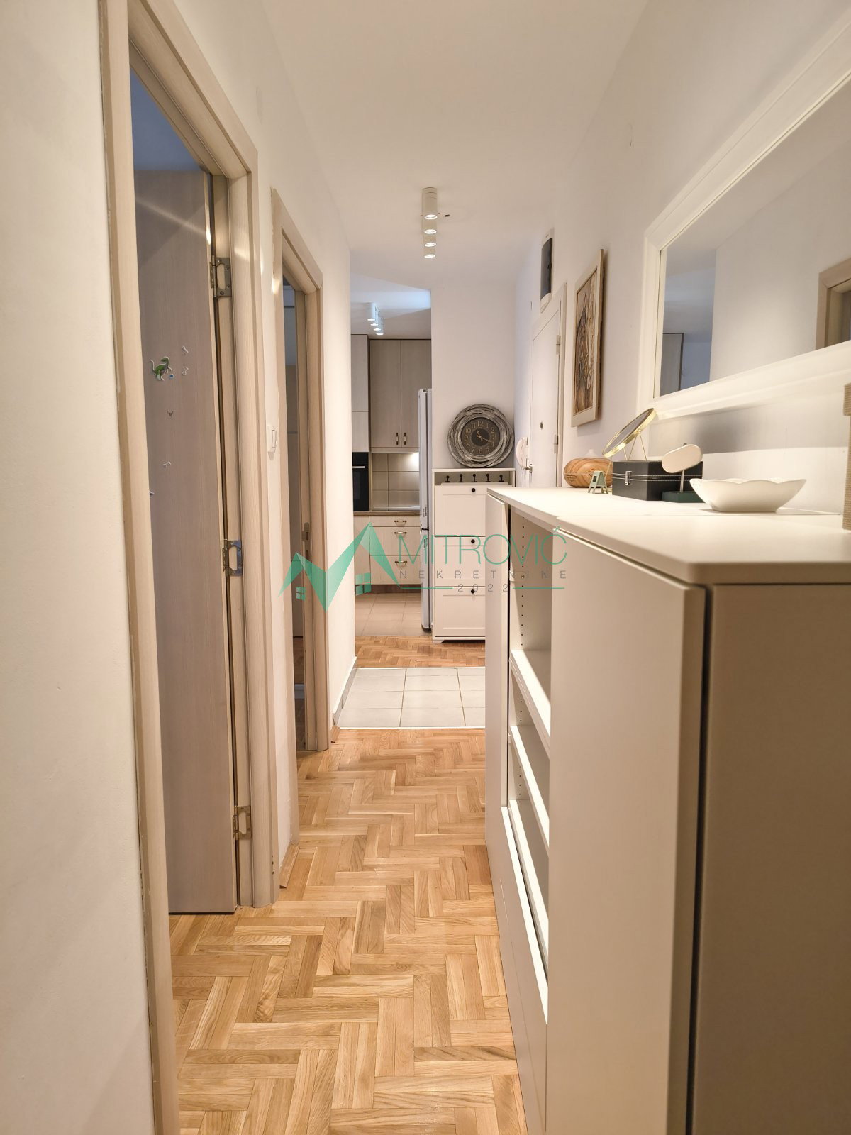 stanovi-2-5-re-novo-naselje-ns-1004305-3dksj Dvoiposoban stan na prodaju, Novo Naselje, Novi Sad, 64m², 204.000 €