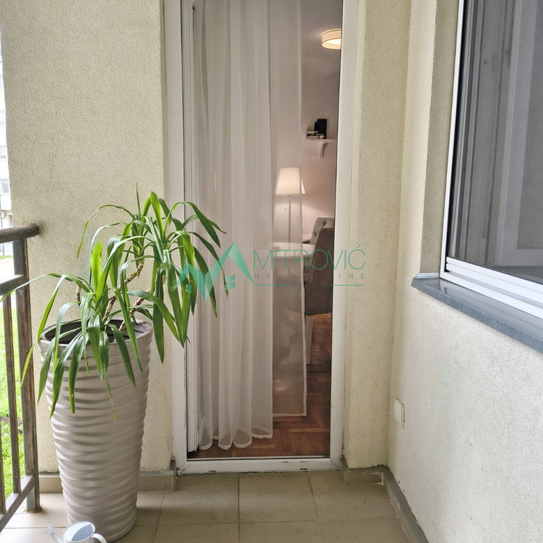 Dvoiposoban stan na prodaju, Novo Naselje, Novi Sad, 64m², 204.000 €