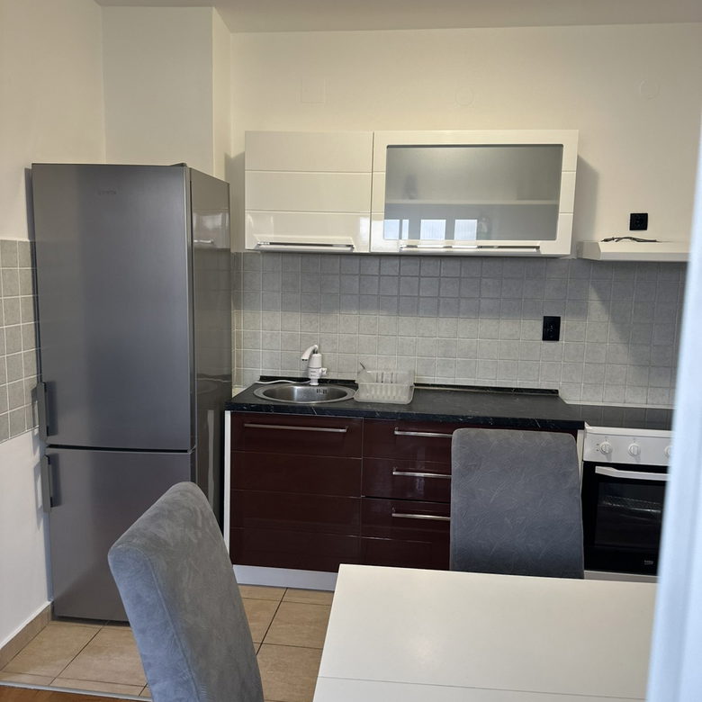 Dvoiposoban stan na prodaju, Sajmište, Novi Sad, 43m², 4. sprat, 130.000 €