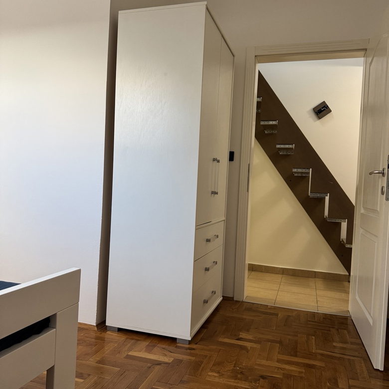 Dvoiposoban stan na prodaju, Sajmište, Novi Sad, 43m², 4. sprat, 130.000 €