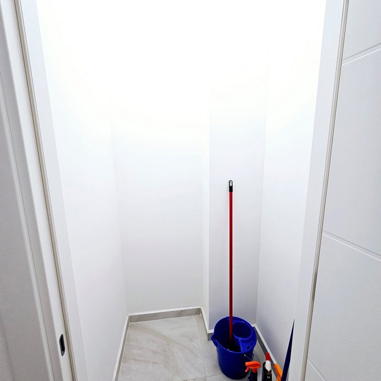Dvoiposoban stan na prodaju, Salajka, Novi Sad, 66m², 1. sprat, 190.000 €