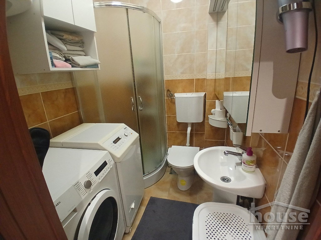 stanovi-2-5-re-telep-1101454-ii8fr Troiposoban stan na prodaju, Bulevar Patrijarha Pavla, Novi Sad, 59m², 145.000 €