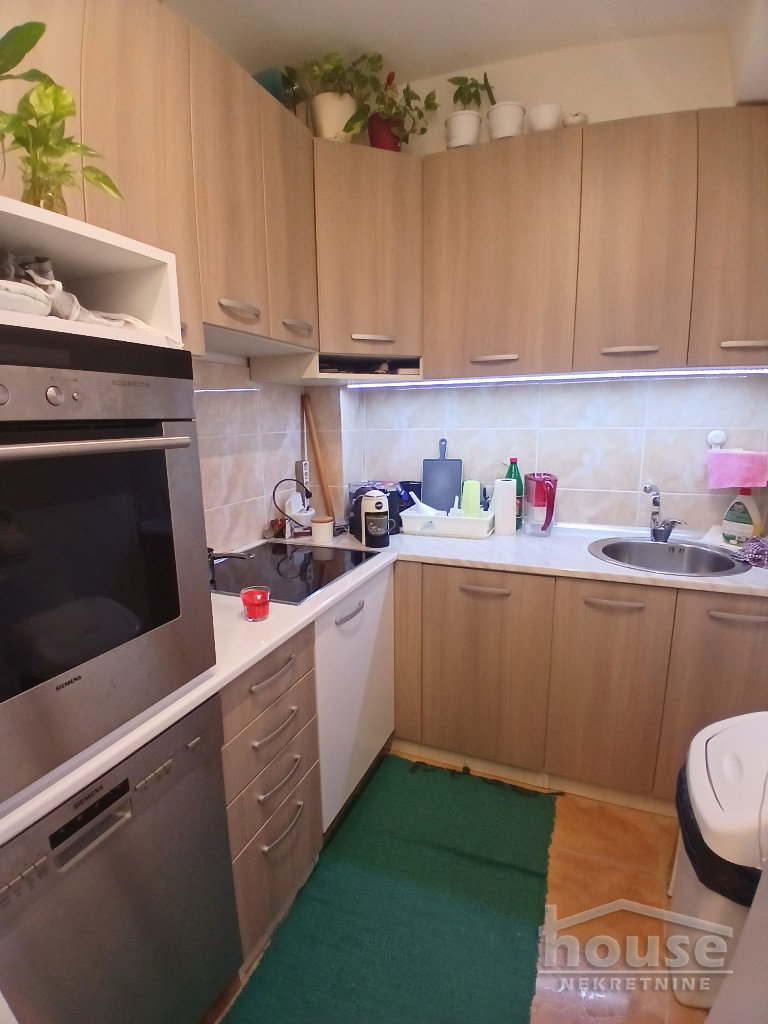 stanovi-2-5-re-telep-1101454-tx7dl Troiposoban stan na prodaju, Bulevar Patrijarha Pavla, Novi Sad, 59m², 145.000 €