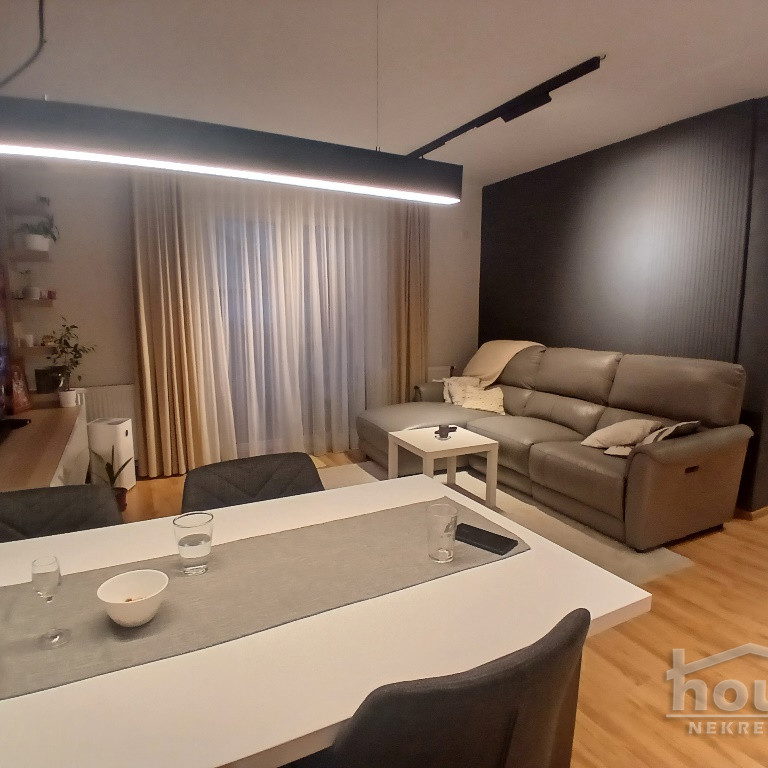 Stan Prodaja Novi Sad  59 m2