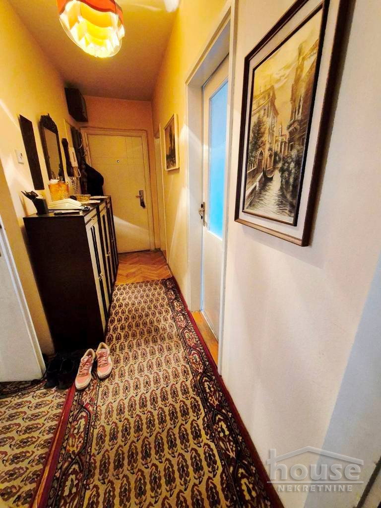 Dvoiposoban stan na prodaju, Železnička Stanica, Novi Sad, 61m², 2. sprat, 155.000 €