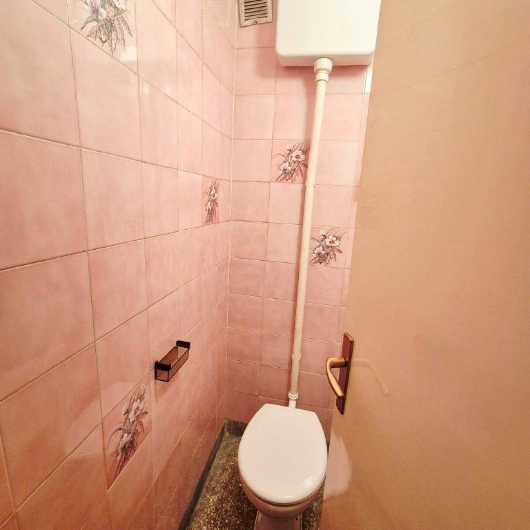 Dvoiposoban stan na prodaju, Železnička Stanica, Novi Sad, 61m², 2. sprat, 155.000 €