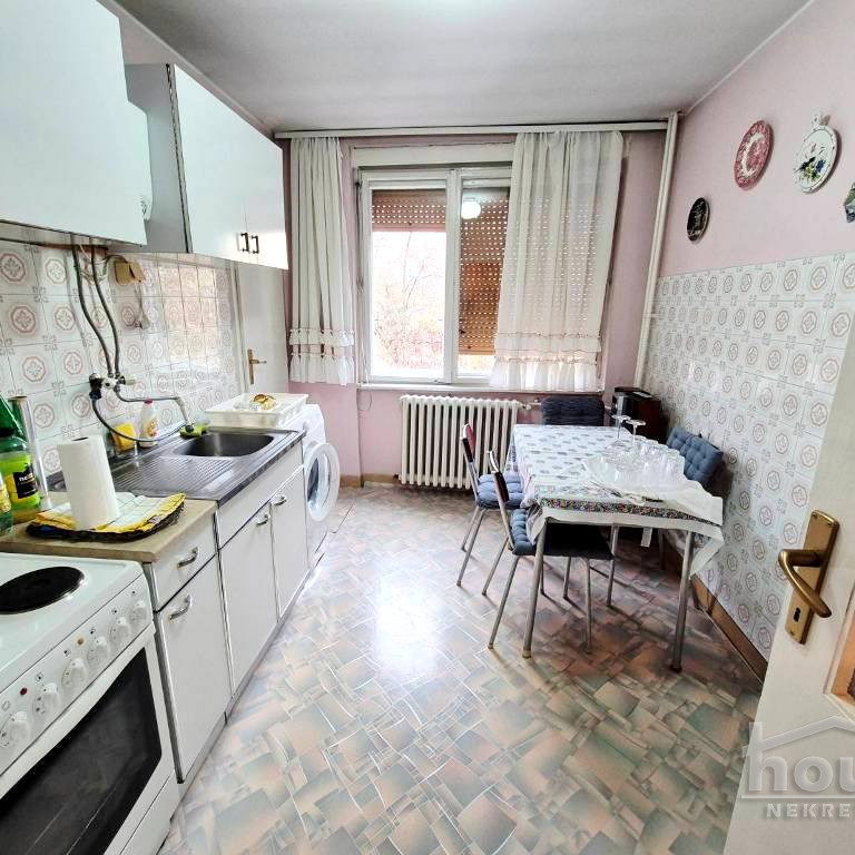 Stan Prodaja Novi Sad  61 m2