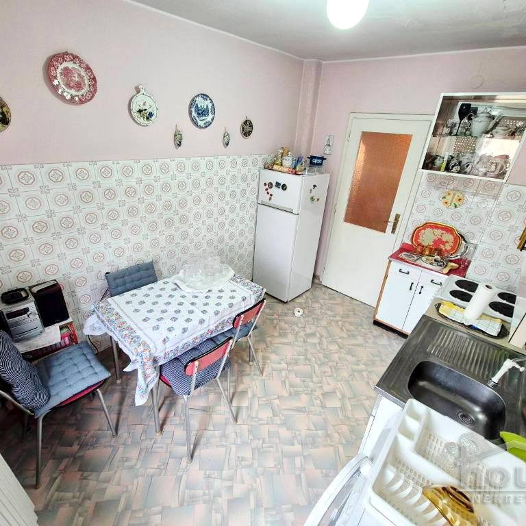 Stan Prodaja Novi Sad  61 m2