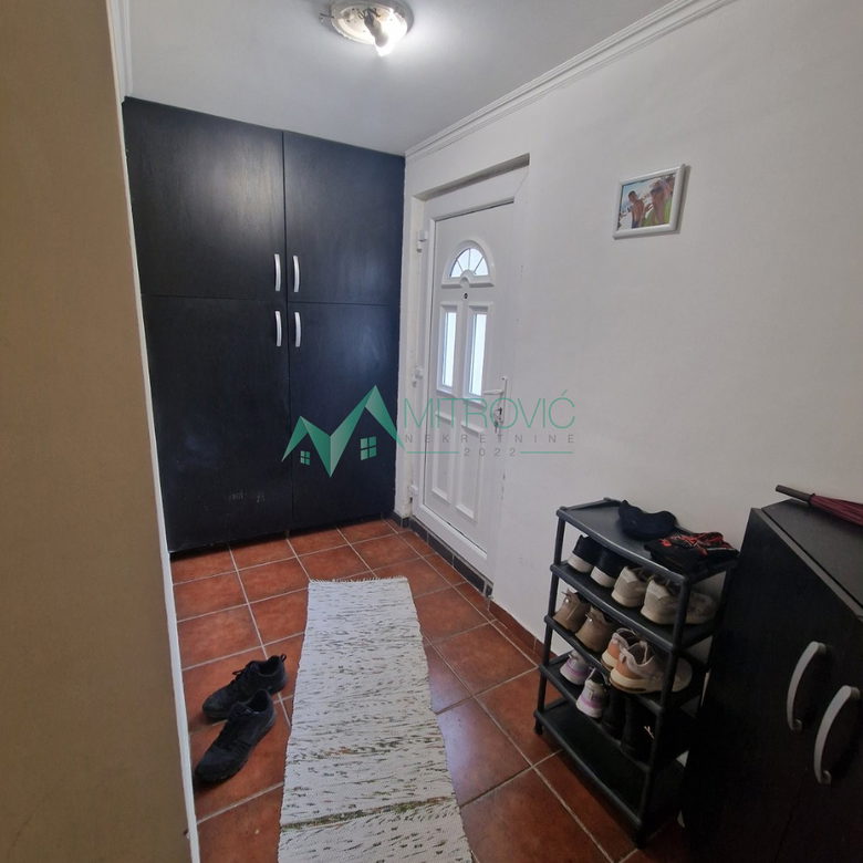 Dvoiposoban stan na prodaju, Adamovićevo Naselje, Novi Sad, 68m², 112.800 €