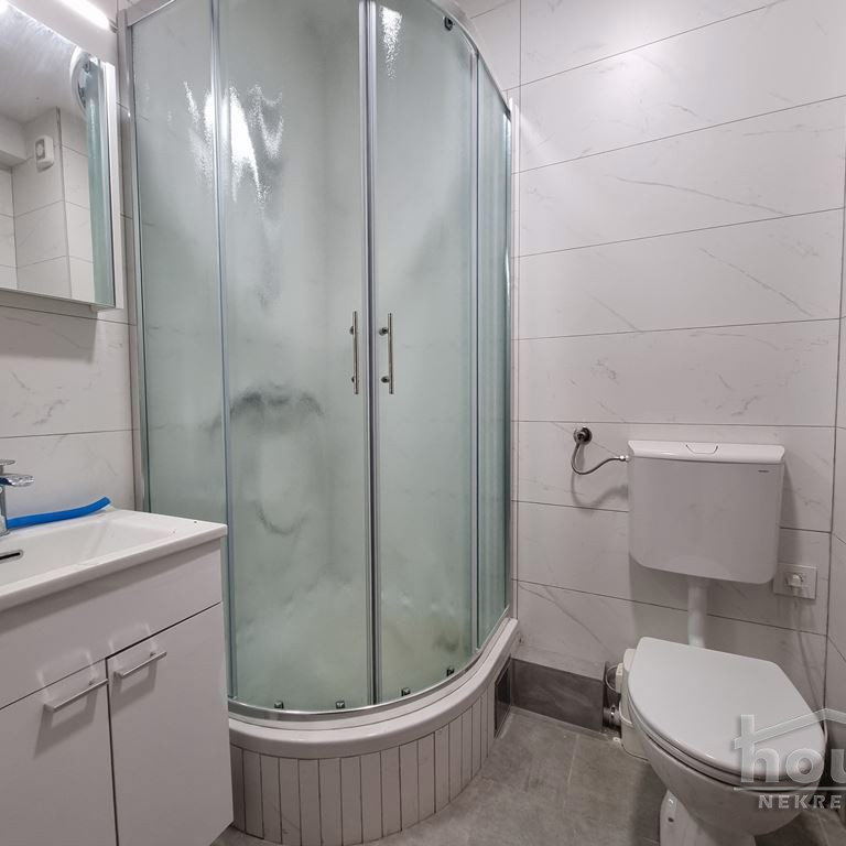 Dvoiposoban stan na prodaju, Grbavica, Novi Sad, 44m², Prizemlje, 90.640 €