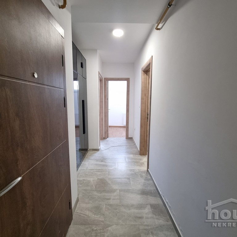 Dvoiposoban stan na prodaju, Grbavica, Novi Sad, 44m², Prizemlje, 90.640 €