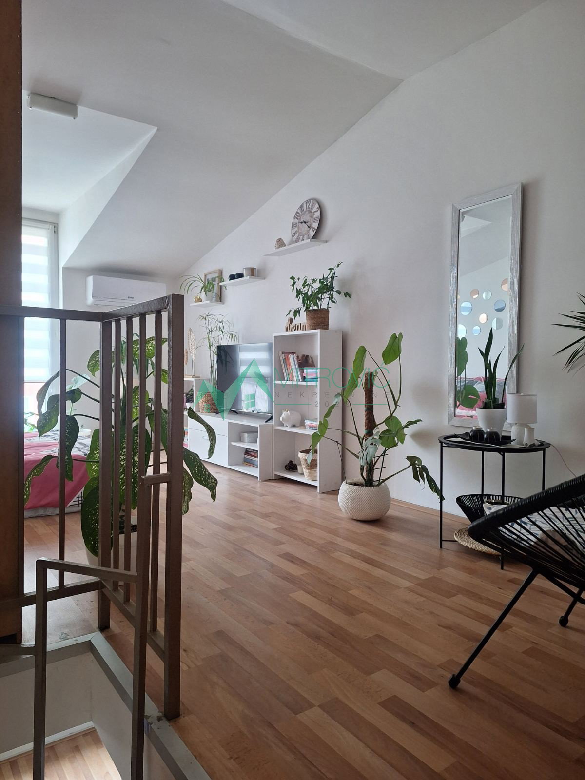 Stan Prodaja Novi Sad  48 m2