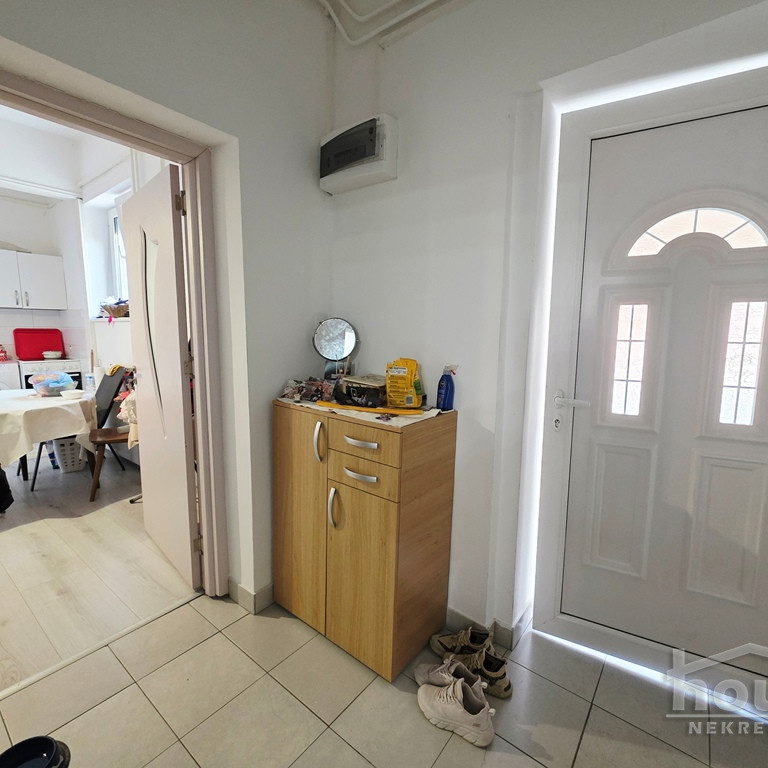 Dvosoban stan na prodaju, Podbara, Novi Sad, 62m², Prizemlje, 130.000 €