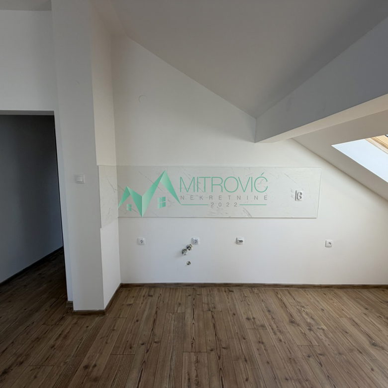 Dvosoban stan na prodaju, Sremska Kamenica, Novi Sad, 54m², 3. sprat, 108.000 €